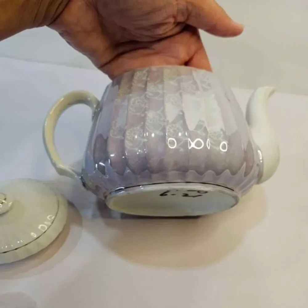 Unbranded beautiful teapot